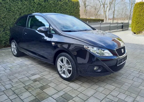 seat wielkopolskie Seat Ibiza cena 19900 przebieg: 126000, rok produkcji 2011 z Jarocin